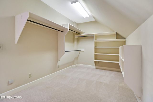 218 Channing Lane, Crossville, TN 38555