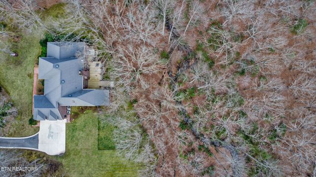 218 Channing Lane, Crossville, TN 38555