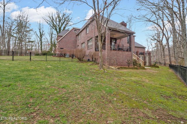 218 Channing Lane, Crossville, TN 38555