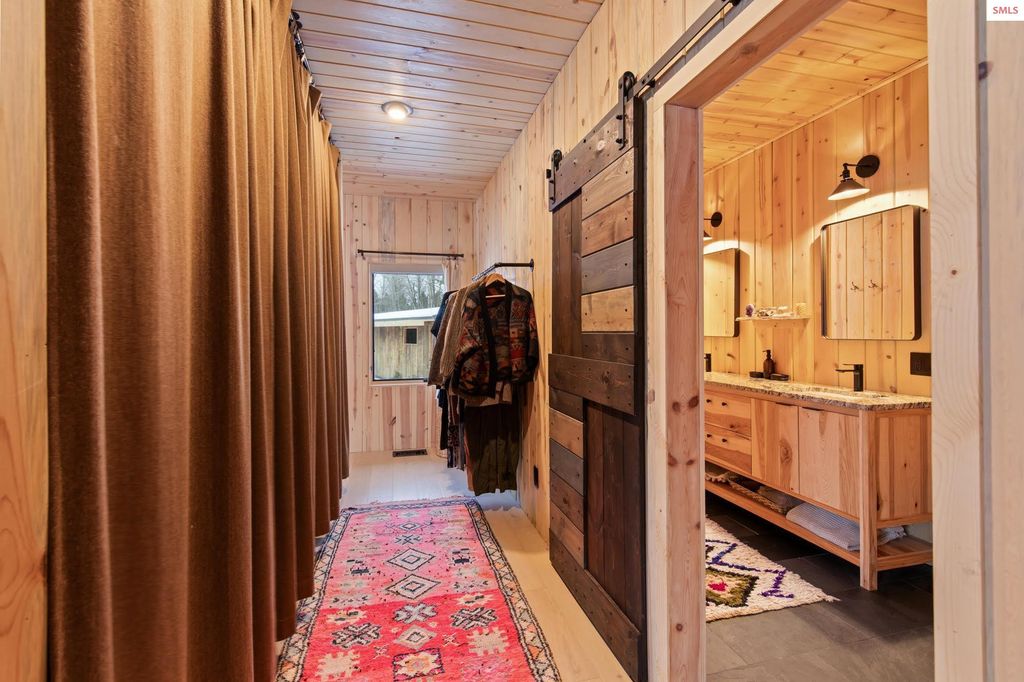 202 Siskin Ln, Sandpoint, ID 83864 photo 17