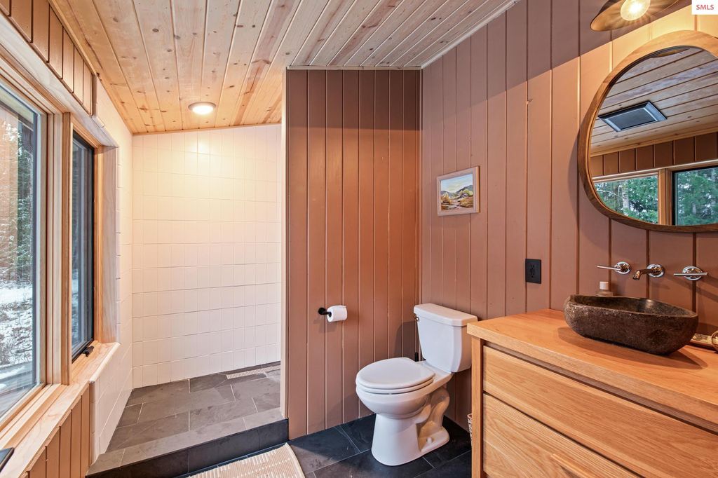 202 Siskin Ln, Sandpoint, ID 83864 photo 21