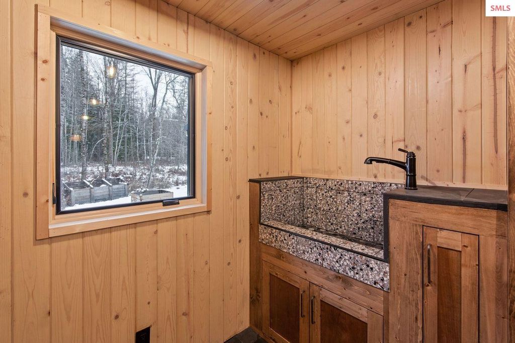 202 Siskin Ln, Sandpoint, ID 83864 photo 29