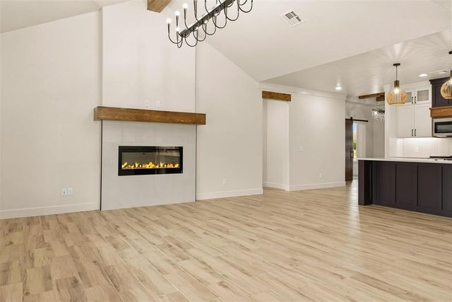 2916 River Birch Lane, Yukon, OK 73099