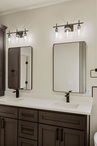 2916 River Birch Lane, Yukon, OK 73099