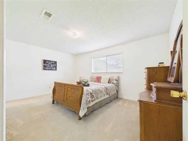 1909 Tracy Lynn Lane, Alvin, TX 77511