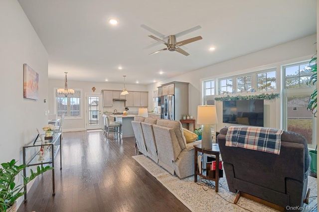 45 ottaway Lane, Campbell Hall, NY 10916