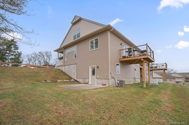 45 ottaway Lane, Campbell Hall, NY 10916