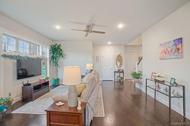 45 ottaway Lane, Campbell Hall, NY 10916