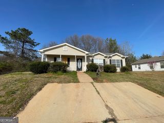 133 Dove Landing, Social Circle, GA 30025