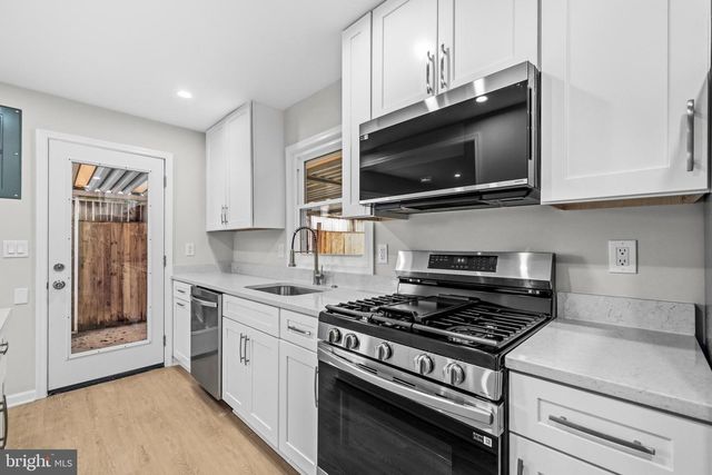 4806 ROCKFORD DR, Hyattsville, MD 20784