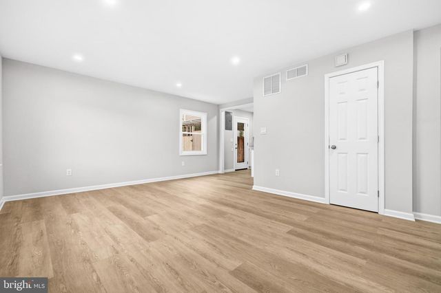 4806 ROCKFORD DR, Hyattsville, MD 20784