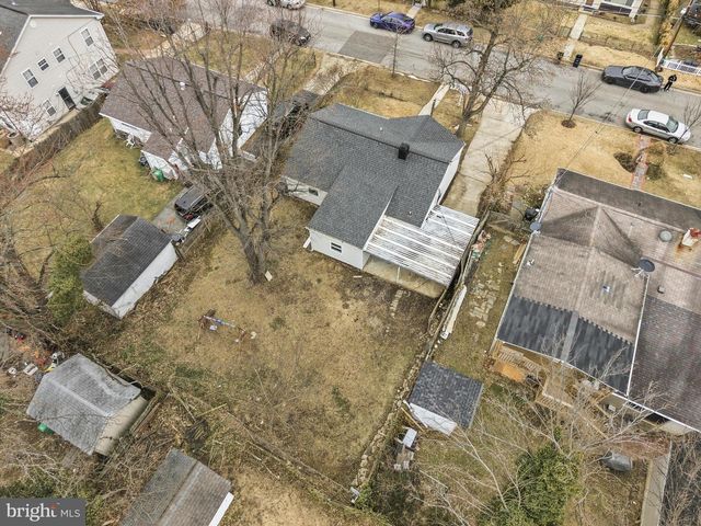 4806 ROCKFORD DR, Hyattsville, MD 20784