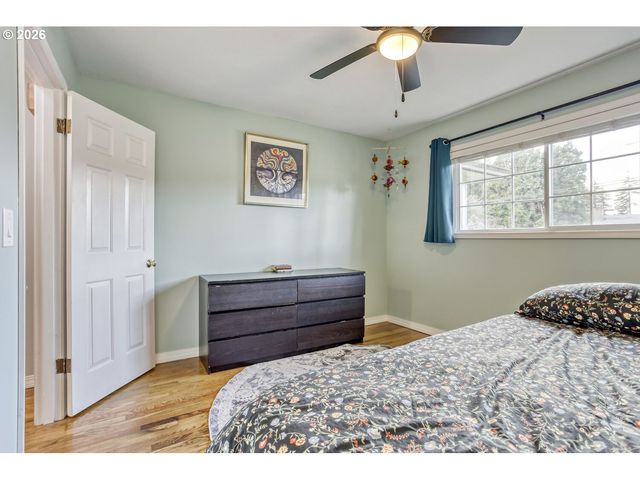 3540 Se 160TH Ave, Portland, OR 97236