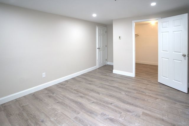 20 Presidential Dr 1, Quincy, MA 02169