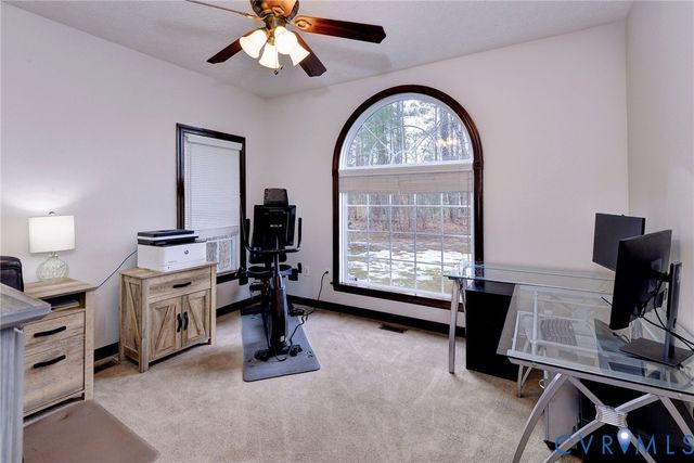 4962 Dorrell Rd, Aylett, VA 23009