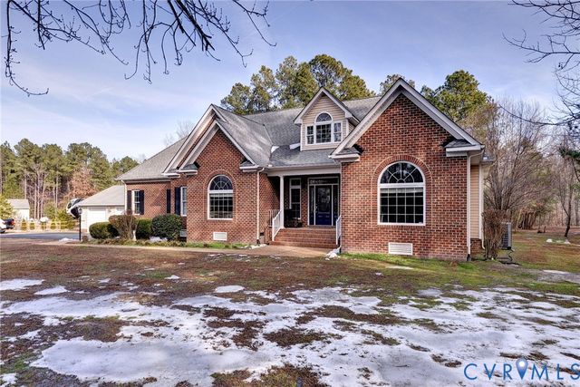 4962 Dorrell Rd, Aylett, VA 23009