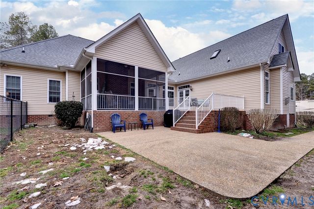 4962 Dorrell Rd, Aylett, VA 23009