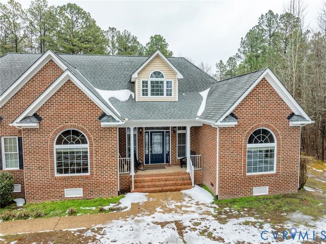 4962 Dorrell Rd, Aylett, VA 23009