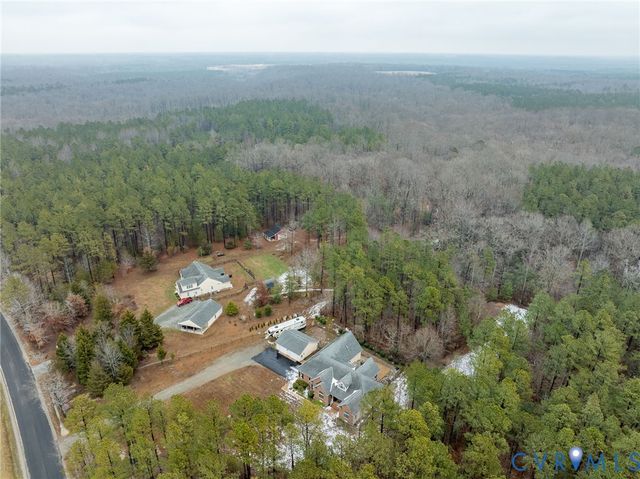 4962 Dorrell Rd, Aylett, VA 23009