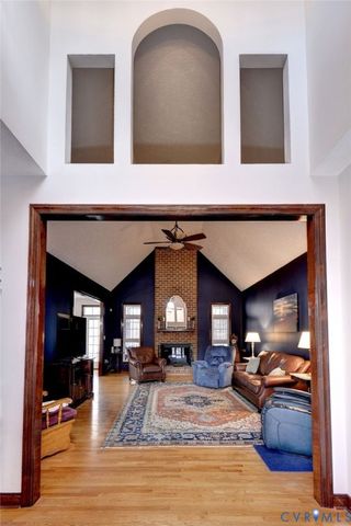 4962 Dorrell Rd, Aylett, VA 23009