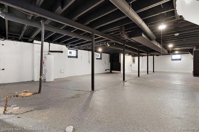 17575 Stoepel Street, Detroit, MI 48221