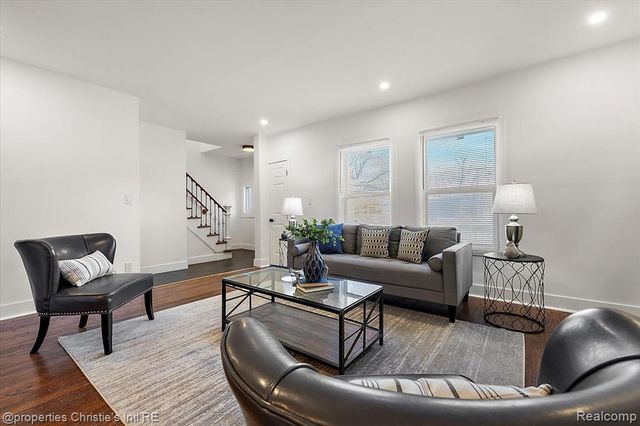 17575 Stoepel Street, Detroit, MI 48221