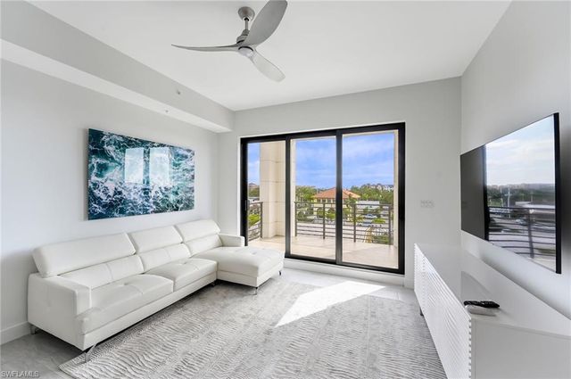1111 Central 417A, Naples, FL 34102