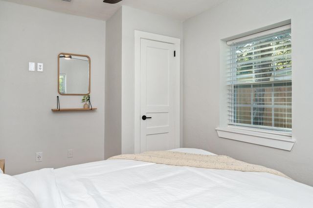 342 SE Hollywood Boulevard, Fort Walton Beach, FL 32548