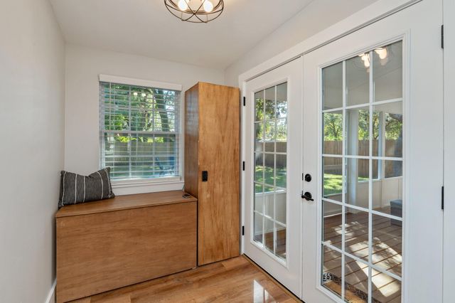 342 SE Hollywood Boulevard, Fort Walton Beach, FL 32548