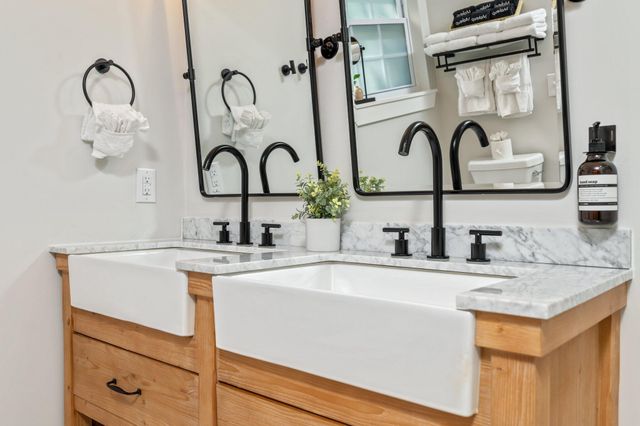 342 SE Hollywood Boulevard, Fort Walton Beach, FL 32548