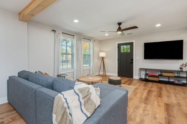 342 SE Hollywood Boulevard, Fort Walton Beach, FL 32548