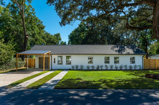 342 SE Hollywood Boulevard, Fort Walton Beach, FL 32548