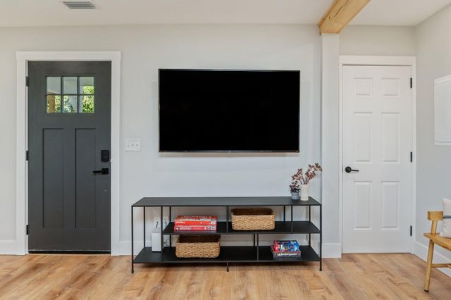 342 SE Hollywood Boulevard, Fort Walton Beach, FL 32548