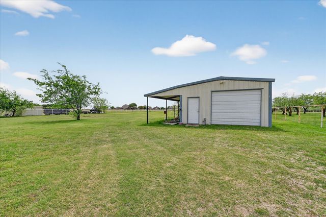 2409 Longhorn Trail, Crowley, TX 76036