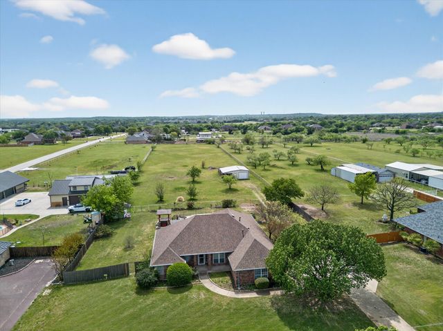 2409 Longhorn Trail, Crowley, TX 76036