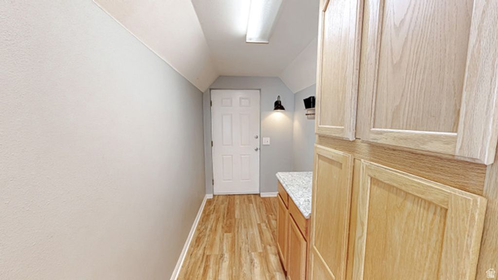 Image 18 of property listing at 1288 E 420 S, Payson, UT 84651