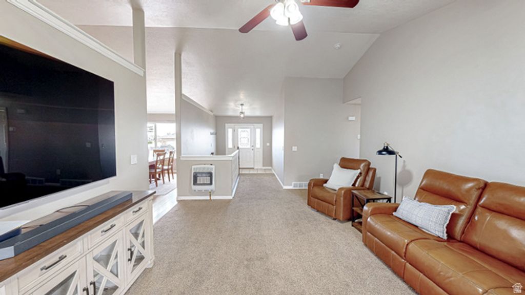 Image 3 of property listing at 1288 E 420 S, Payson, UT 84651