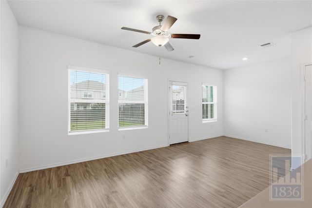 15213 Spruce Frost CV A, Del Valle, TX 78617