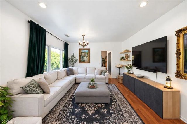 435 W 2nd, San Dimas, CA 91773