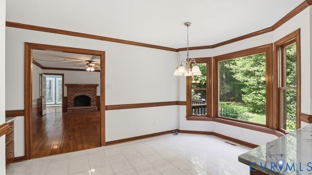 8407 Knollwood Ct, Mechanicsville, VA 23116
