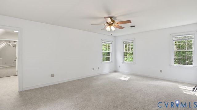 8407 Knollwood Ct, Mechanicsville, VA 23116