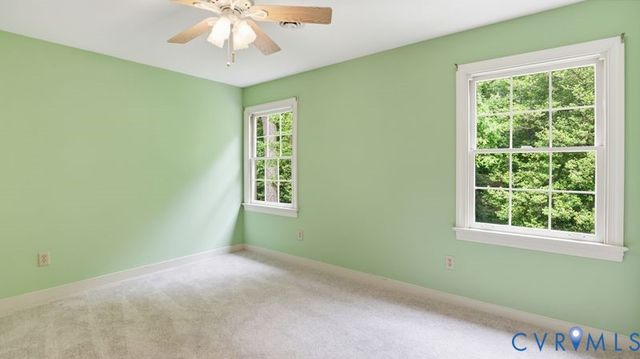 8407 Knollwood Ct, Mechanicsville, VA 23116