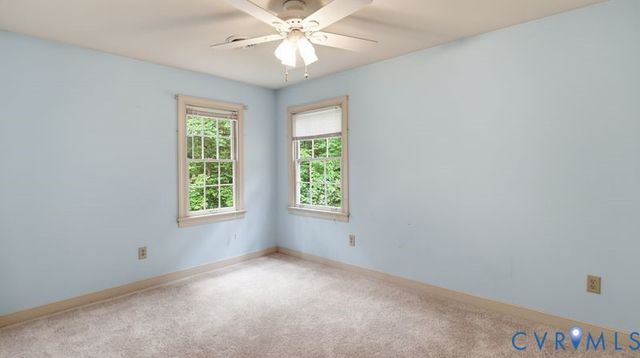 8407 Knollwood Ct, Mechanicsville, VA 23116