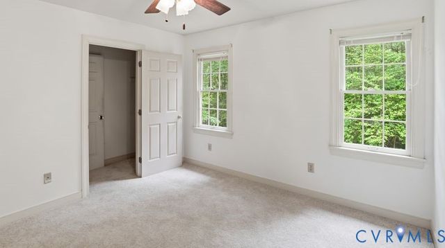8407 Knollwood Ct, Mechanicsville, VA 23116