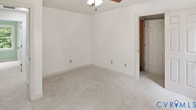8407 Knollwood Ct, Mechanicsville, VA 23116