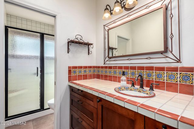 3751 N Avenida Flamante, Tucson, AZ 85716