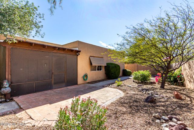 3751 N Avenida Flamante, Tucson, AZ 85716