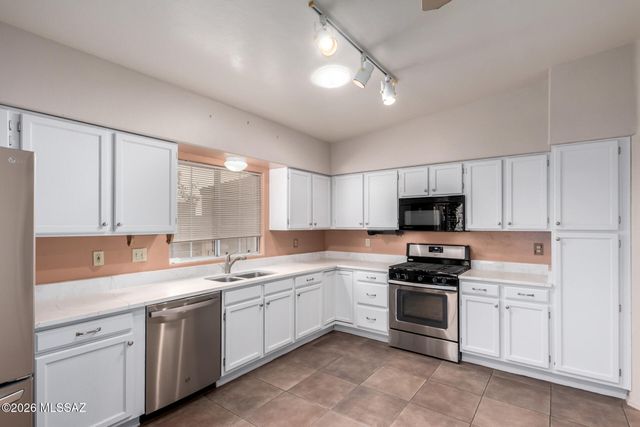 3751 N Avenida Flamante, Tucson, AZ 85716