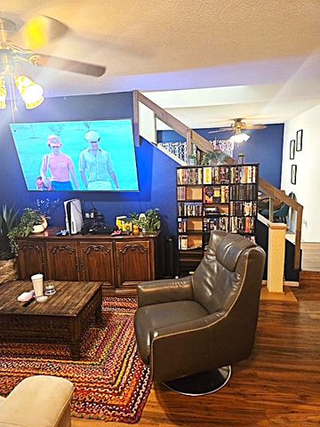 4505 Carter Creek Parkway 8, Bryan, TX 77802