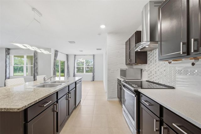6794 WAGON TRAIL STREET, Zephyrhills, FL 33541
